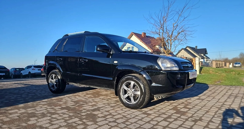 Hyundai Tucson cena 16900 przebieg: 253000, rok produkcji 2006 z Prochowice małe 254